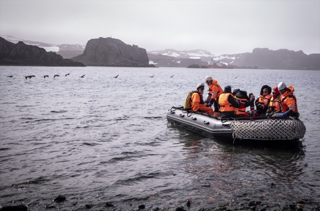 Türk bilim insanlarının Antarktika'daki zorlu seferi